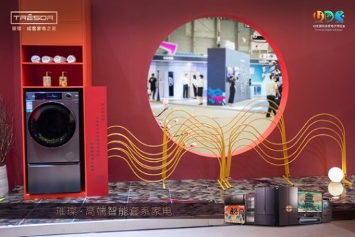 DƬ , , L(fng), 

Ԅ