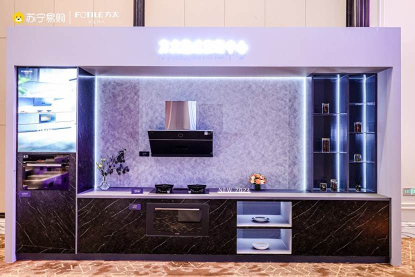 房間里有柜子和電視
描述已自動生成